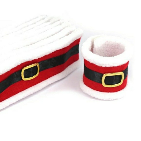 🎅 6 pc. Santa Belt Napkin Rings 🤶 - Picture 5 of 6